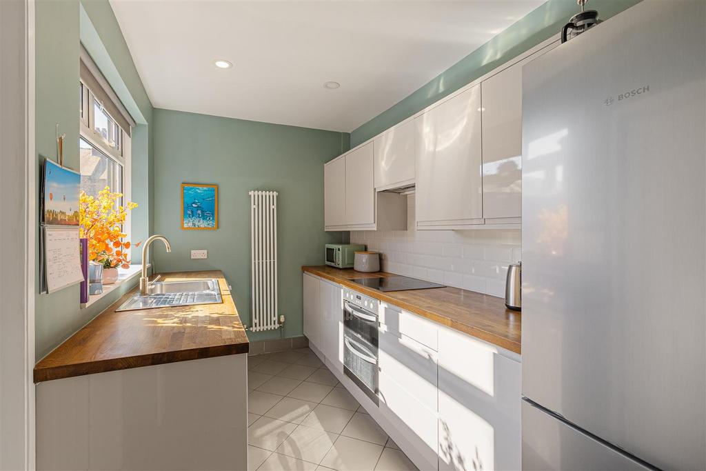 90 Albemarle Road 34.jpg