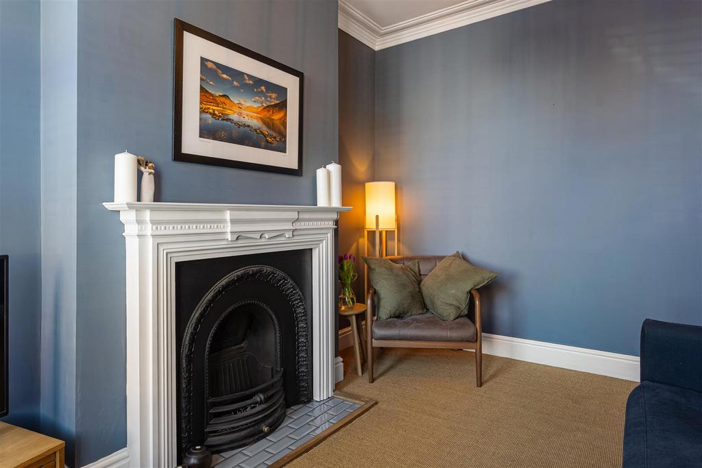 90 Albemarle Road 4.jpg