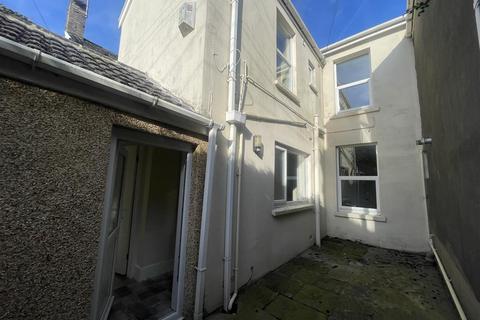 3 bedroom terraced house for sale, John Street, Llanelli
