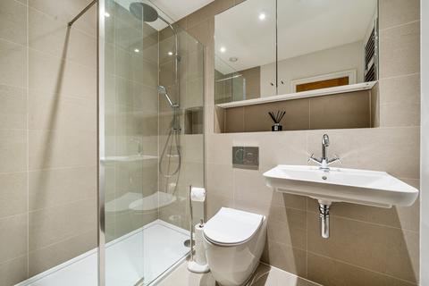 26 Consort Drive, Leatherhead, KT22 0AS