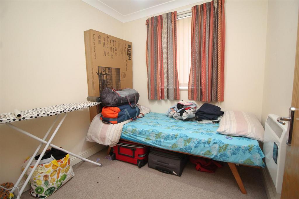 Bedroom 2 .JPG