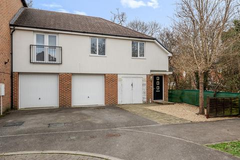 2 bedroom apartment for sale, Oleander Drive, Totton SO40
