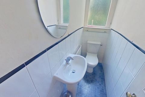 1 bedroom flat to rent, Broughton Road, Edinburgh, EH7