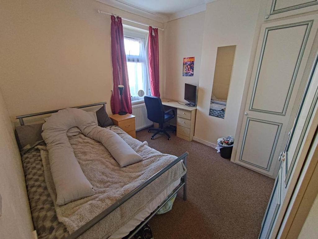 First floor middle b