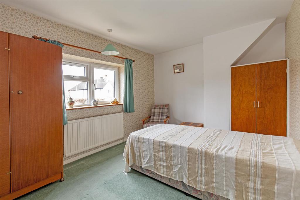 Bedroom 2-1.jpg