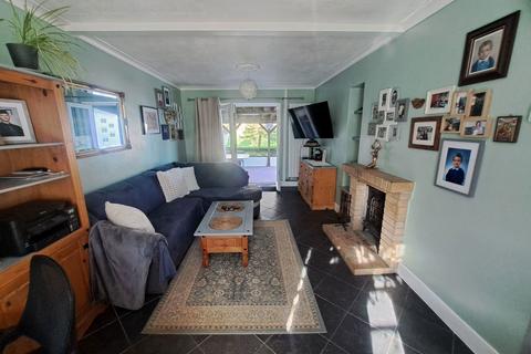 3 bedroom semi-detached house for sale, Lon Y Felin, Garnswllt, Ammanford, SA18