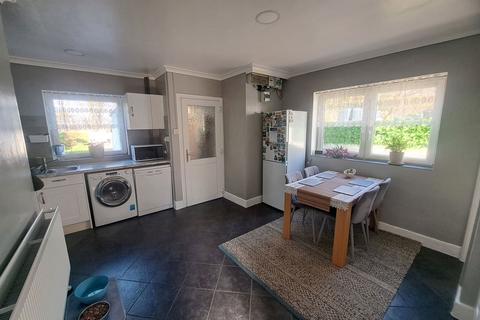 3 bedroom semi-detached house for sale, Lon Y Felin, Garnswllt, Ammanford, SA18