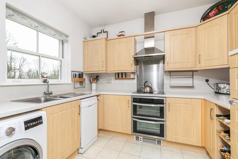 undefined, Winton Close, Winchester, SO22