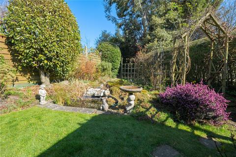 4 Buckstone Green, Leeds, LS17 5HA