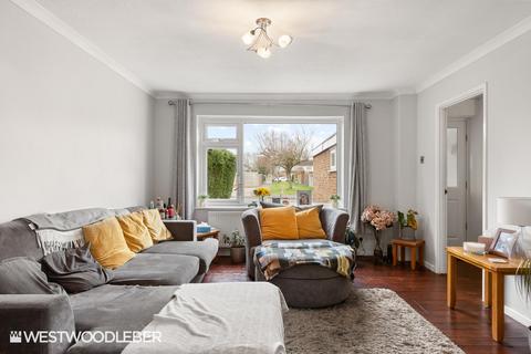 100 Beechfield, Hoddesdon, EN11 9QL