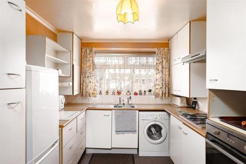 55 Egroms Lane, Withernsea, HU19 2NA