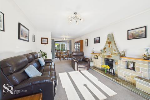 4 bedroom detached house for sale, Horseshoe Avenue, Dove Holes, SK17