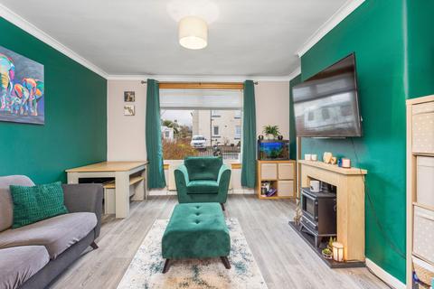 2 bedroom ground floor flat for sale, Birkenside, Gorebridge EH23