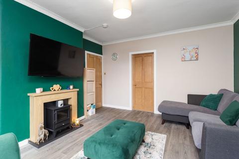 2 bedroom ground floor flat for sale, Birkenside, Gorebridge EH23
