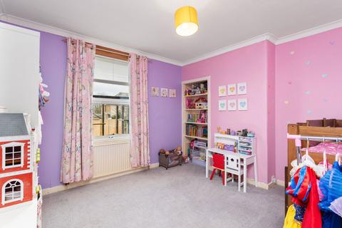 167 Birkenside, Gorebridge, EH23 4JJ