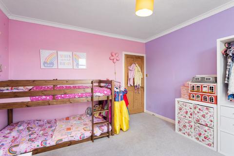 167 Birkenside, Gorebridge, EH23 4JJ