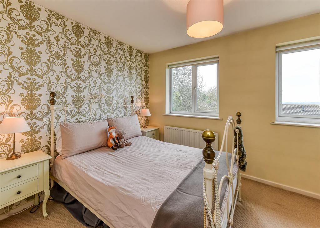 9 Corve View-Bedroom 1 (2).jpg
