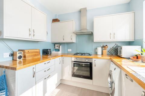 2 bedroom chalet for sale, Russell Avenue, Caister-On-Sea