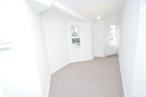1 bedroom flat for sale, Pevensey Road, Eastbourne BN21