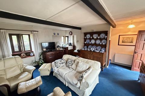 1 bedroom cottage for sale, Pule Green Lane, Halifax HX3