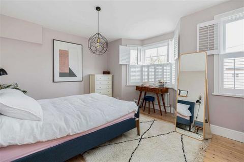 4 bedroom terraced house for sale, Ermine Road, London SE13