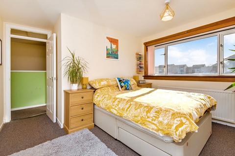 3 bedroom terraced house for sale, James Robb Avenue, St Andrews, KY16