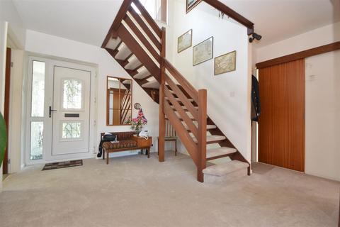 4 bedroom detached house for sale, WOOTTON VILLAGE OUTSKIRTS