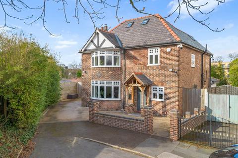 Greenbank Gardens, Stockton Heath, WA4
