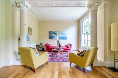10 Springfield Place, Bath, BA1 5RA