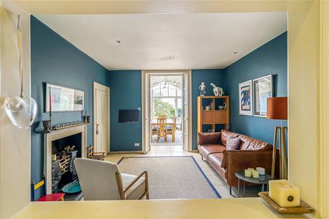10 Springfield Place, Bath, BA1 5RA