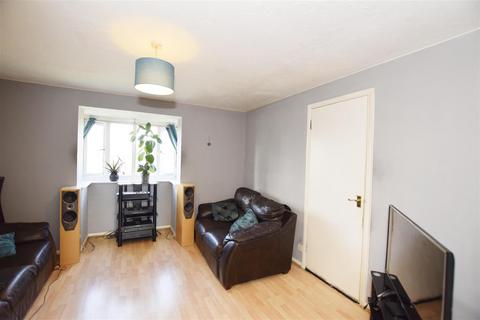 undefined, Alliance Close, WEMBLEY