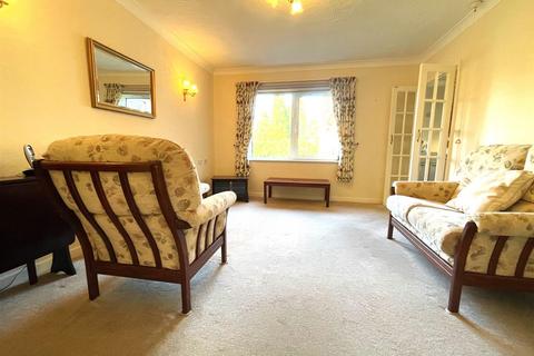 1 bedroom apartment for sale, Haldenby Court, Swanland HU14