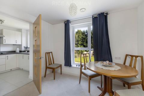 1 bedroom retirement property for sale, Dukes Ride, Crowthorne RG45