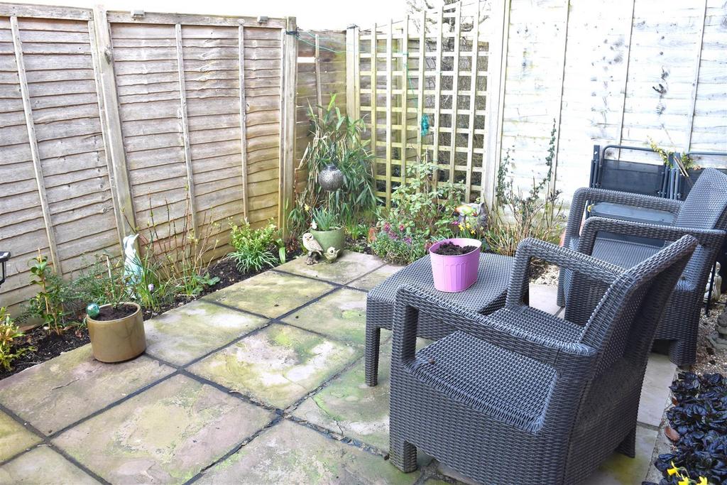 Patio garden