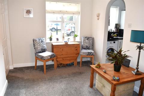 42 Ash Grove, Ripon, HG4 2DJ