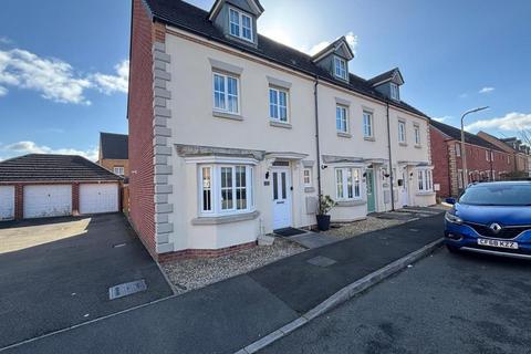 4 bedroom townhouse for sale, Porth Y Gar, Llanelli