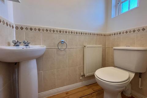 4 bedroom townhouse for sale, Porth Y Gar, Llanelli