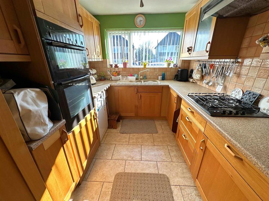 Kitchen.jpg
