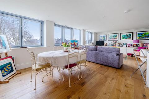 2 bedroom apartment for sale, Maritime Square, Plymouth