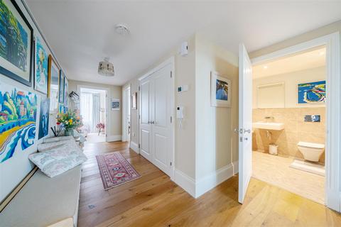 2 bedroom apartment for sale, Maritime Square, Plymouth