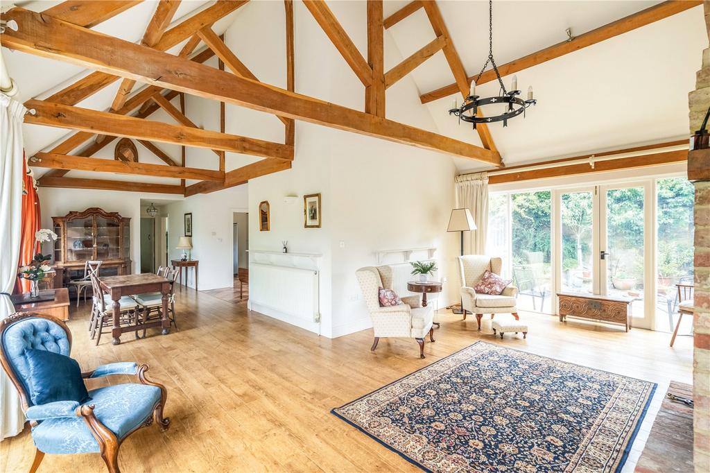 Dining/Sitting Room