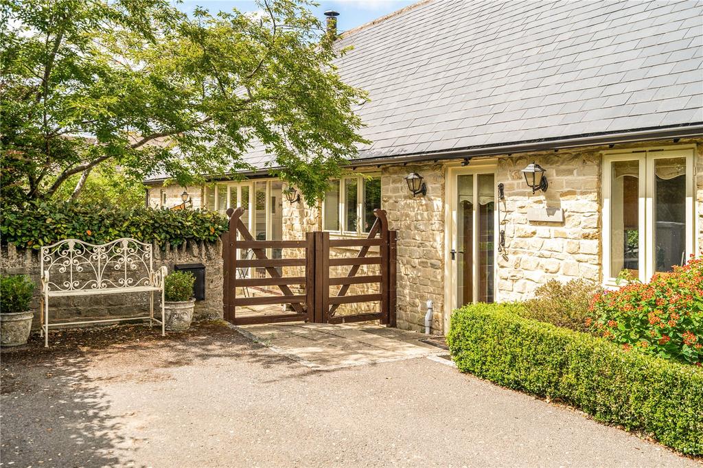 Manor Barn