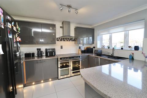 25 The Paddock, Wilberfoss, York, YO41 5LZ