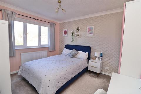 25 The Paddock, Wilberfoss, York, YO41 5LZ
