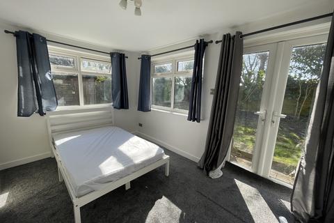 Terraced house to rent, Folly Lane,  Warrington, WA5