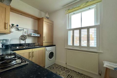 2 bedroom apartment to rent, Cedric Road, Westgate-On-Sea, CT8