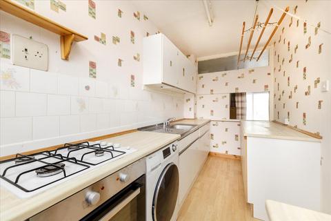 2 bedroom terraced house for sale, 33 Whinnyhill Crescent, Inverkeithing, KY11