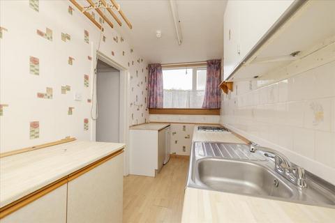 2 bedroom terraced house for sale, 33 Whinnyhill Crescent, Inverkeithing, KY11