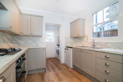 2 bedroom cottage to rent, Sherland Road, Twickenham, TW1