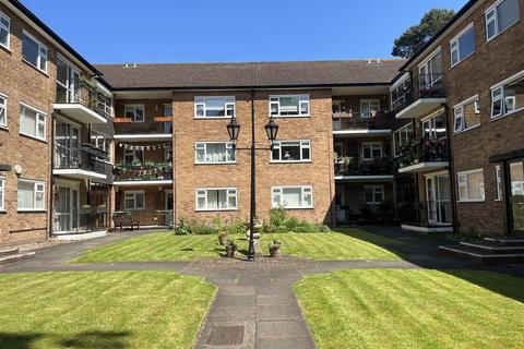 3 bedroom flat for sale, Penns Lane, Walmley, Sutton Coldfield